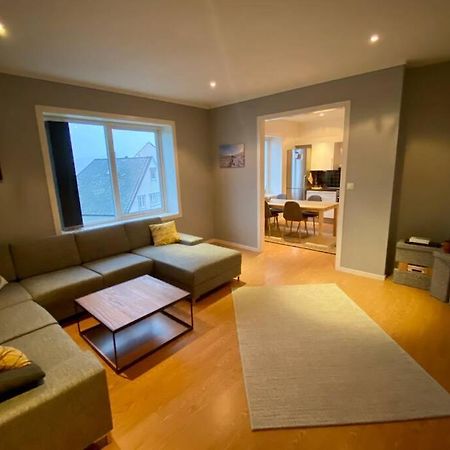 Nice And Central Apartment In Quiet Area Олесун Екстериор снимка